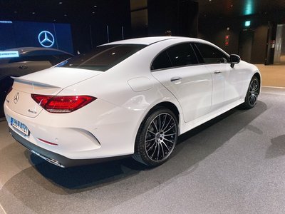 MERCEDES-BENZ CLS - 4