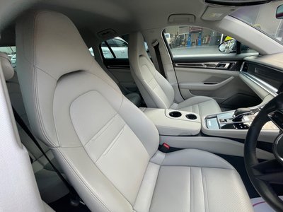 2022 Porsche PANAMERA 照片 10