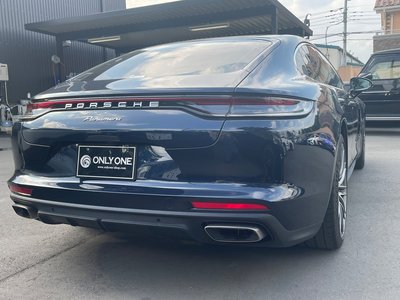 2022 Porsche PANAMERA 照片 9
