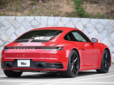 صورة 10 لـ 2022 Porsche 911
