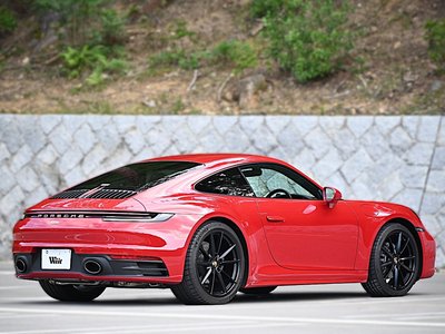صورة 9 لـ 2022 Porsche 911