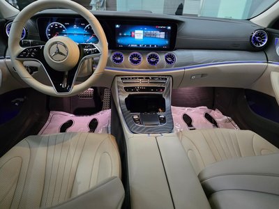 MERCEDES-BENZ CLS - 4