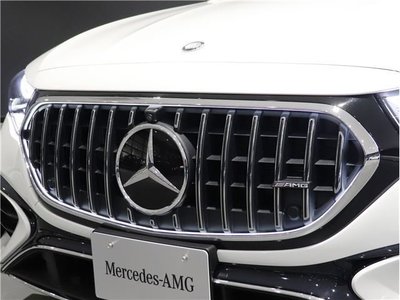 MERCEDES-BENZ E-CLASS - 5