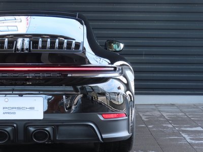 PORSCHE 911 - 9