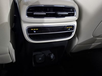 2020 Genesis GV80 thumbnail 19