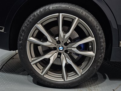 2021 BMW X7 照片 9