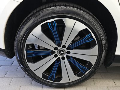 MERCEDES-BENZ EQS - 8