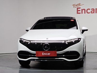 MERCEDES-BENZ EQS - 2
