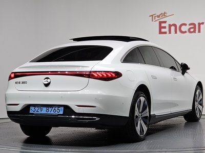 MERCEDES-BENZ EQS - 4