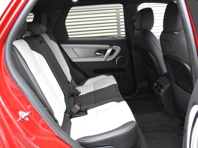 2024 LAND Rover DISCOVERY SPORT photo 9