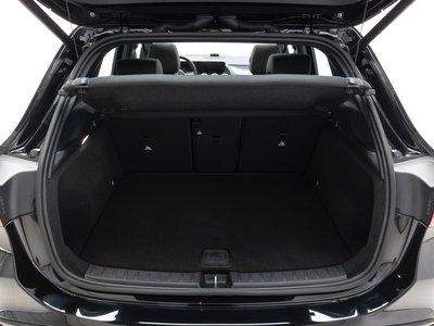 MERCEDES-BENZ GLA - 7