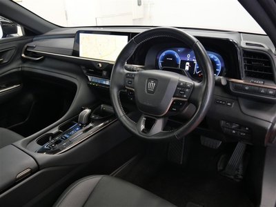 TOYOTA CROWN SPORT - 6