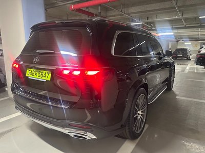 2025 Mercedes-BENZ GLS — фото 9
