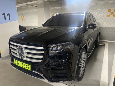 2025 Mercedes-BENZ GLS — фото 3