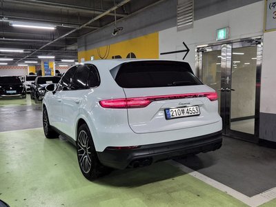 PORSCHE CAYENNE - 3
