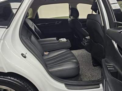 صورة مصغرة 17 لـ 2022 Genesis G80 (RG3)