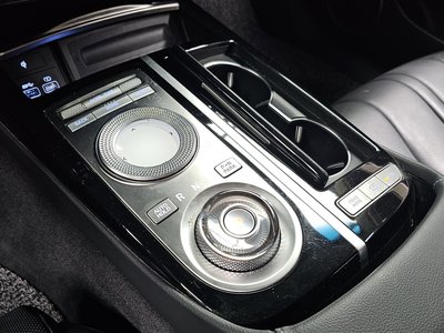 صورة مصغرة 12 لـ 2022 Genesis G80 (RG3)