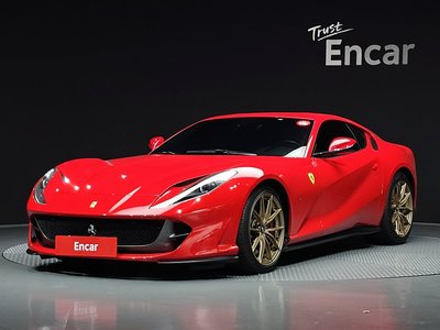 FERRARI 812 SUPERFAST