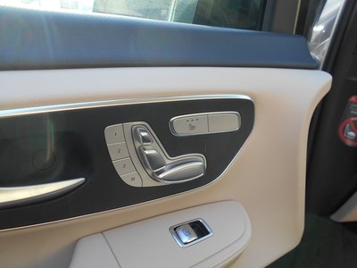 MERCEDES-BENZ V-CLASS - 10