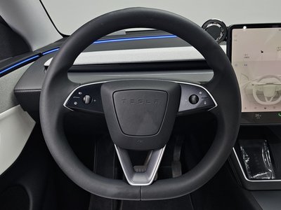 2025 Tesla MODEL Y — миниатюра 19