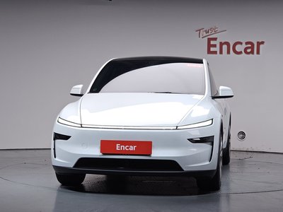 2025 Tesla MODEL Y — фото 2