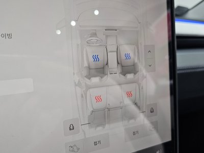 2025 Tesla MODEL Y — миниатюра 23