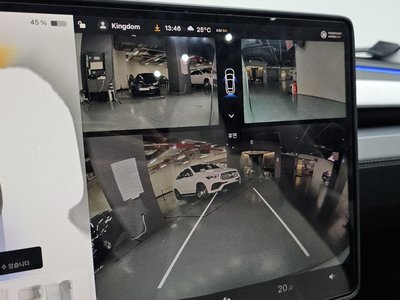 2025 Tesla MODEL Y — миниатюра 22