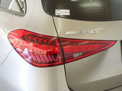 MERCEDES-BENZ C-CLASS AMG - 9