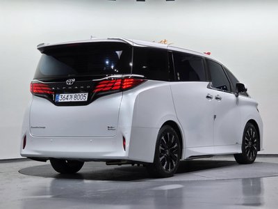 TOYOTA ALPHARD - 4