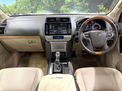 TOYOTA LAND CRUISER PRADO - 2