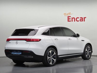 MERCEDES-BENZ EQC - 3