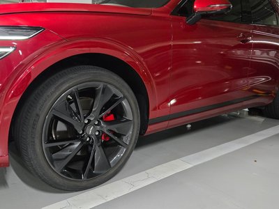 صورة 6 لـ 2021 Genesis GV70