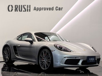 PORSCHE 718 CAYMAN