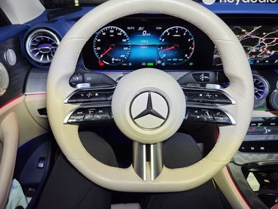 صورة 9 لـ 2023 Mercedes-BENZ E-CLASS