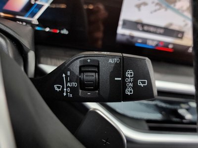 صورة مصغرة 29 لـ 2025 BMW X5