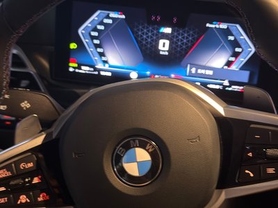2025 BMW 3 SERIES — фото 10