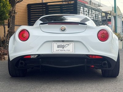 ALFA ROMEO 4C - 5