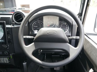2016 LAND Rover DEFENDER — миниатюра 15