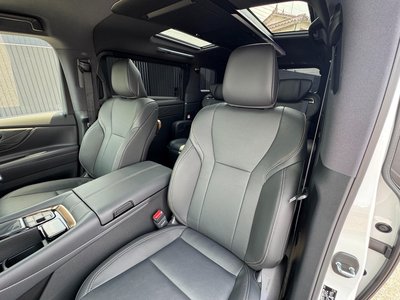 2026 Toyota ALPHARD thumbnail 39