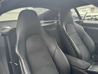 PORSCHE CAYMAN GTS - 6