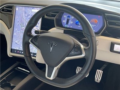2017 Tesla MODEL X — миниатюра 34