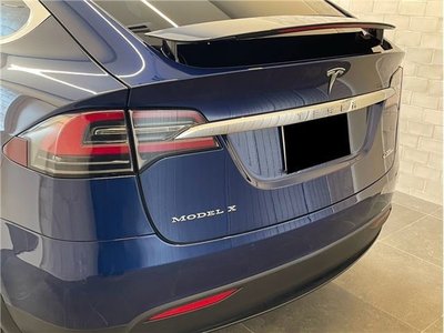 2017 Tesla MODEL X — фото 10