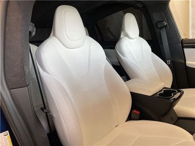 2017 Tesla MODEL X — миниатюра 18