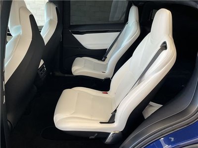 2017 Tesla MODEL X — миниатюра 27