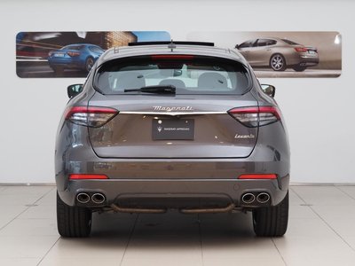 2024 Maserati LEVANTE — миниатюра 20