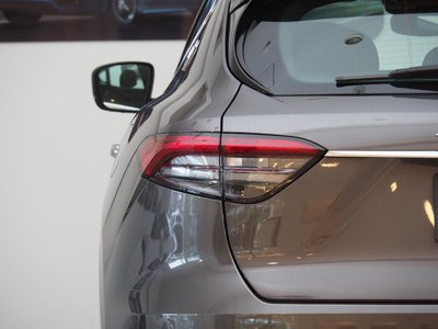 2024 Maserati LEVANTE — миниатюра 30