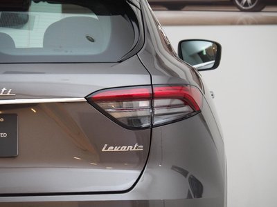 2024 Maserati LEVANTE — миниатюра 31