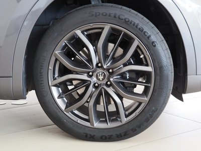 صورة 9 لـ 2024 Maserati LEVANTE