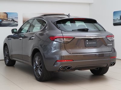 2024 Maserati LEVANTE — миниатюра 19