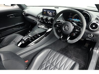 صورة 10 لـ 2021 Mercedes-BENZ GT AMG